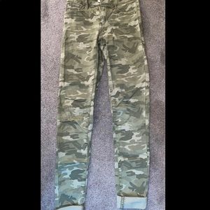 camo jeans